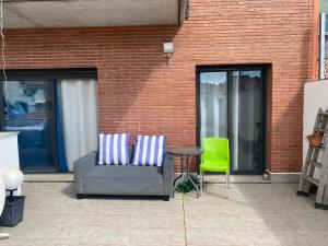 Tranquilo y con terraza