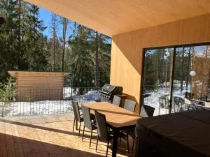 Havu Resort Laajavuori - Luksushuvila keskellä suomalaista metsää, Jyväskylä - Petäjävesi