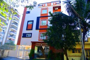 Deluxe AC Room by Omicron Comforts-Manyata Tech Park