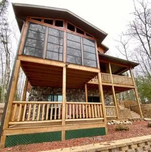 The Lake House - New Home on Lower Kaubinshine Lk - Hazelhurst