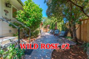 Two-Bedroom Apartment room in Sq Wild Rose 2