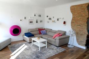 Casa Lumina - new 2025