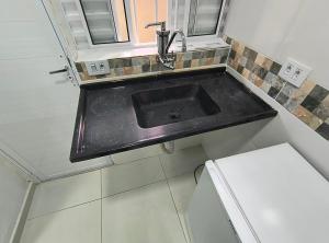 quarto casal suíte, próximo ao Itaú metro e expo sp