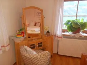 "Opa Sepp" - Gartenwohnung - 尼德恩西尔