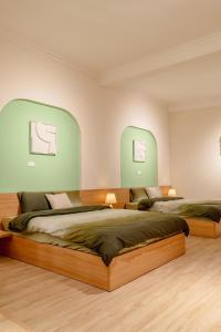 Modern Design ApartHotel At Hanoi Old Quarter