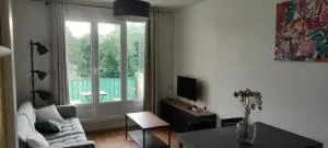 Bright apartment - park view - Sautron