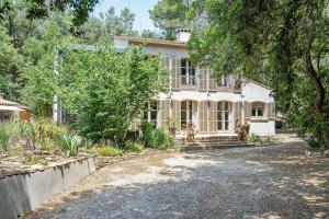 Villas Bastide provencale et ses dependances a 5 kms de la plage : photos des chambres