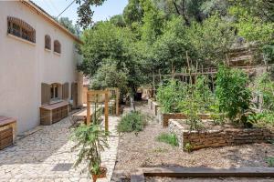 Villas Bastide provencale et ses dependances a 5 kms de la plage : photos des chambres