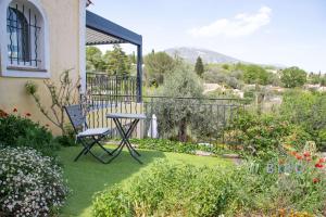 Villas Pretty villa in greenery ecrin : photos des chambres