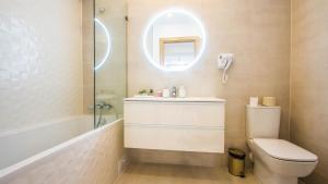 Flowers Apartments by YamaLuxe