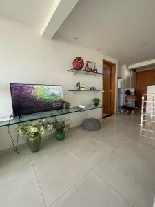 Apartamento andar superior em Gravatá com piscina e área de lazer Condomínio Jacarandá