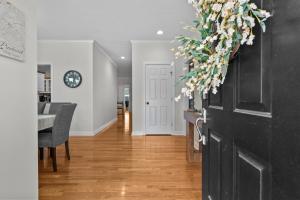 Eagles Nest - Village of Pinehurst Home with Pool Table and Poker Table