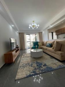 Modern Furnished 2-Bedroom Apartment