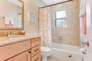 Ocean Breeze Beach Bungalow