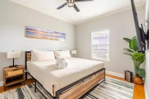 3BR 2BA Walk to Beach Near Ferry - Bolivar Beach