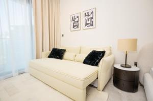 High Floor Burj and Canal View Business Bay