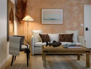 Bali Home and SB Beaches - Montecito