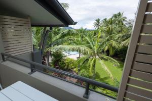 Kewarra Beach Studio Apt with Resort Pool and BBQ