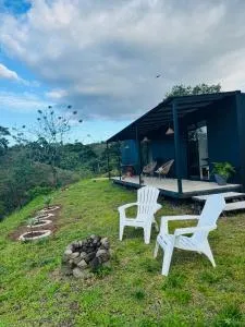 Kebi Hospedaje - La Colonia