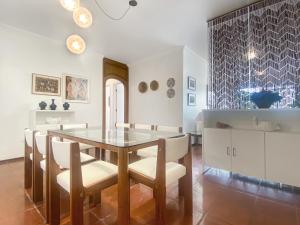 4 Bedrooms AC Pitangueiras Sea View