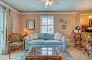 Driftwood Villa 101 by Carolina Beach Realty