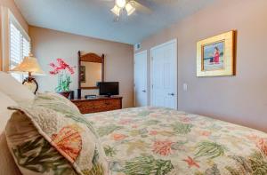 Driftwood Villa 101 by Carolina Beach Realty