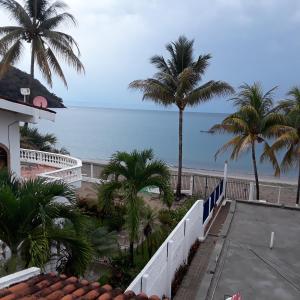 OCEAN FRONT HOUSE LOS AYALA MEXICO upper floor