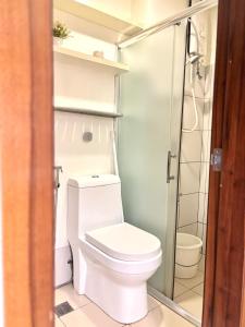 Classy Gabis Crib - Horizon 101