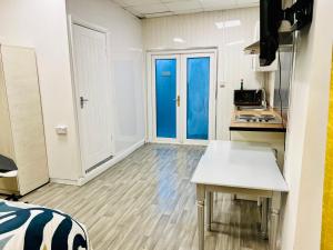 Birmingham City Centre Apartment room near China Town