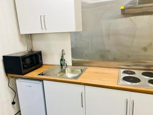 Birmingham City Centre Apartment room near China Town