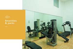 Torre Sevilla by The Local Way