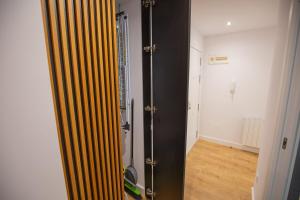 Amplio piso recién reformado