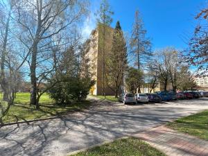 Byt v parku, plně vybaven na klidném místě