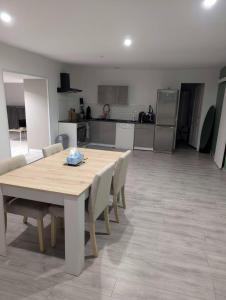 Nid paisible avec un coin terrasse