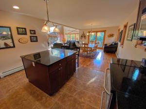 Spacious private home - AL132