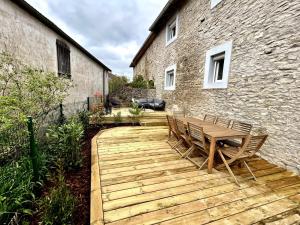 Villas Ferme renovee dans la region des lacs du Jura : photos des chambres