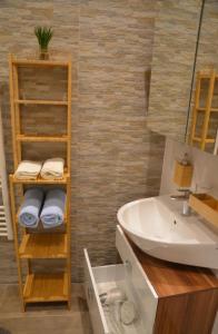 Vega - Free Parking - Self Checkin