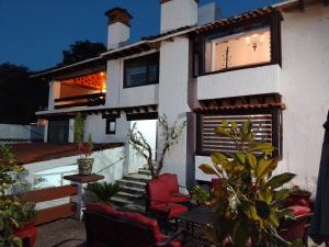 La casa que Canta Valle de Bravo