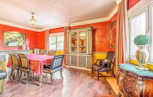 Majestic Villa by the Beach Heated Private Pool & Jacuzzi