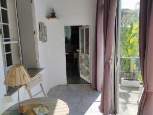 Maisons de vacances Maison bord riviere avec vue : photos des chambres