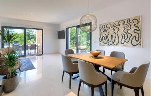 Awesome Home In Basanija With Kitchen 