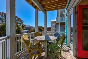 Pirates Cove by Carolina Beach Realty