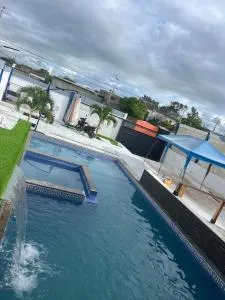 Kairos Beach House by the sea, pool, and jacuzzi - 蓬塔布兰卡