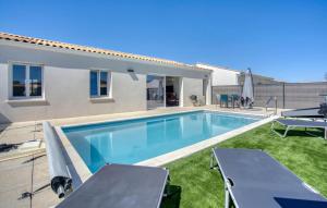 Maisons de vacances Nice Home In Semussac : photos des chambres