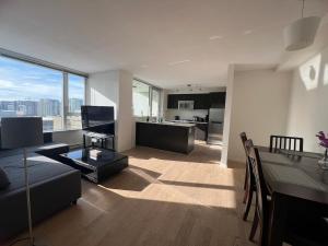 Elegant &comfortable room1B &1B apartment perfect location