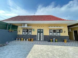 D'Dalem Kadipaten Homestay - Ubytování bez kategorie ve městě Yogyakarta