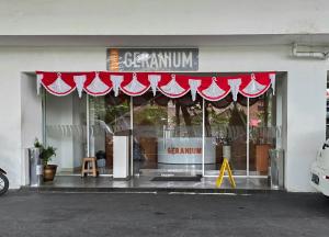 BassuraCity Apartment near Hi-Speed Train Station -Min Stay 3 nights-