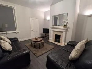 Jesmond 3 Bedroom Accommodation - 戈斯福斯