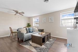 1BR condo with pool access, steps from the beach Perfect for family getaways!