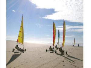 Maisons de vacances Holiday Home in Quend-Plage near Beach : photos des chambres